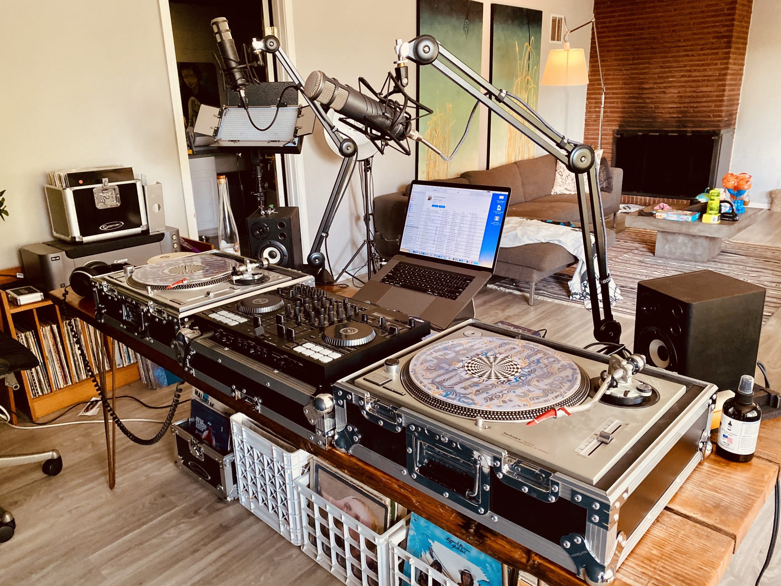 Dj Turntable Setup